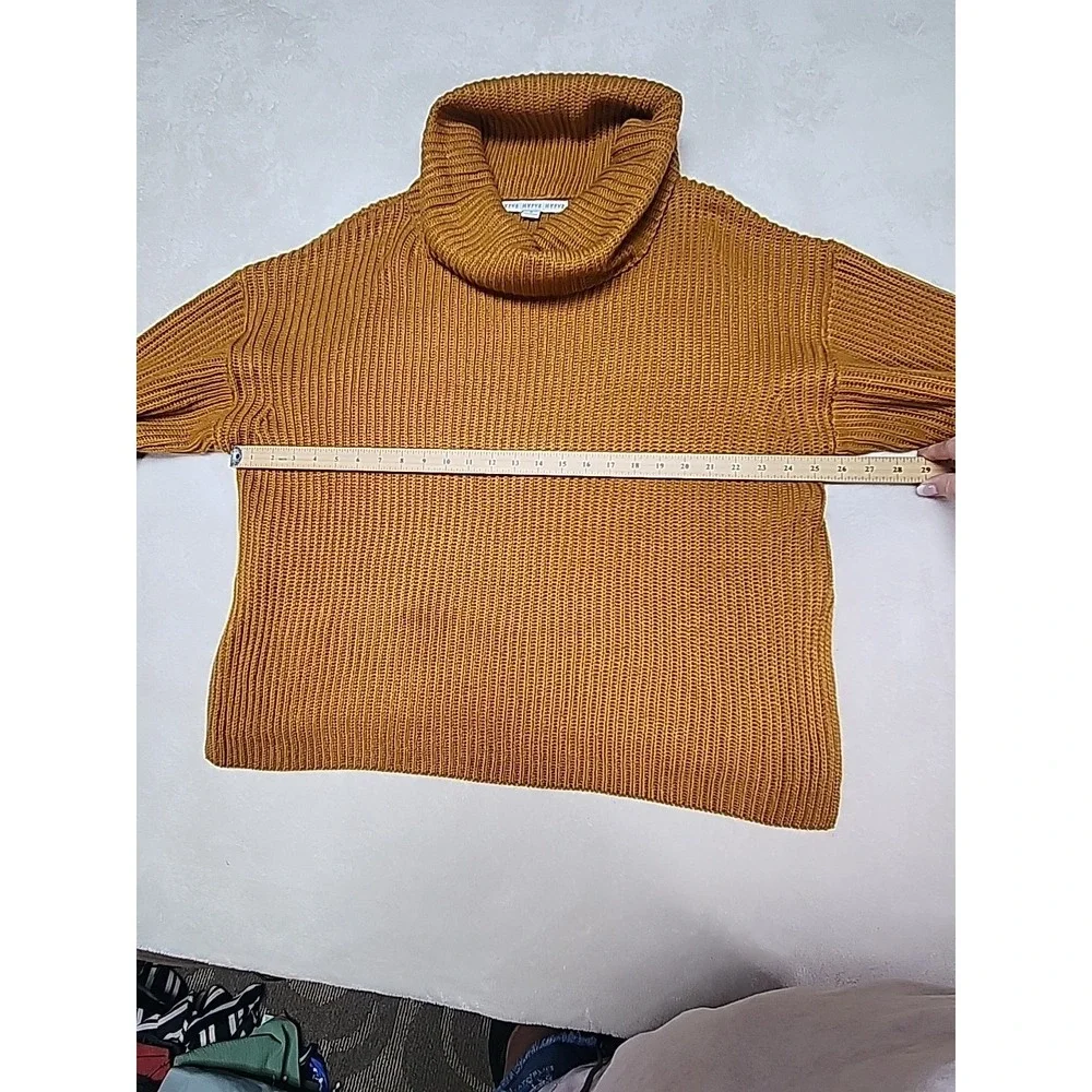 Hyfve Cowl Neck 3/4 Sleeve‎ Mustard Colored Sweater Size Small oversized.